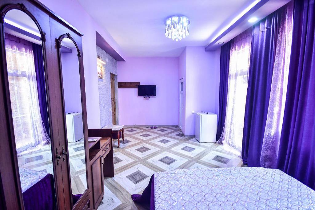 Pharnavaz hotel