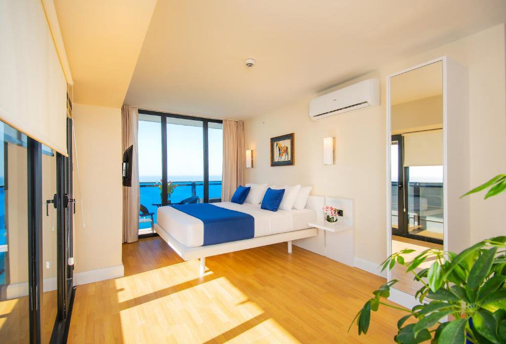 Orbi City Hotel