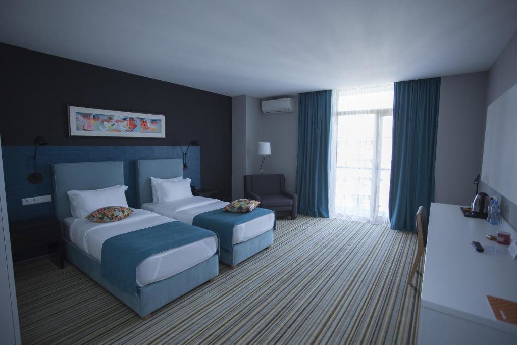 Tangerine Aparthotel